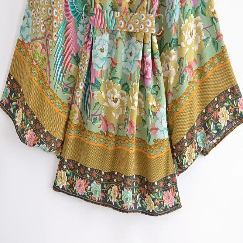 Boho Queens – Vintage Peacock Floral Kimono Robe