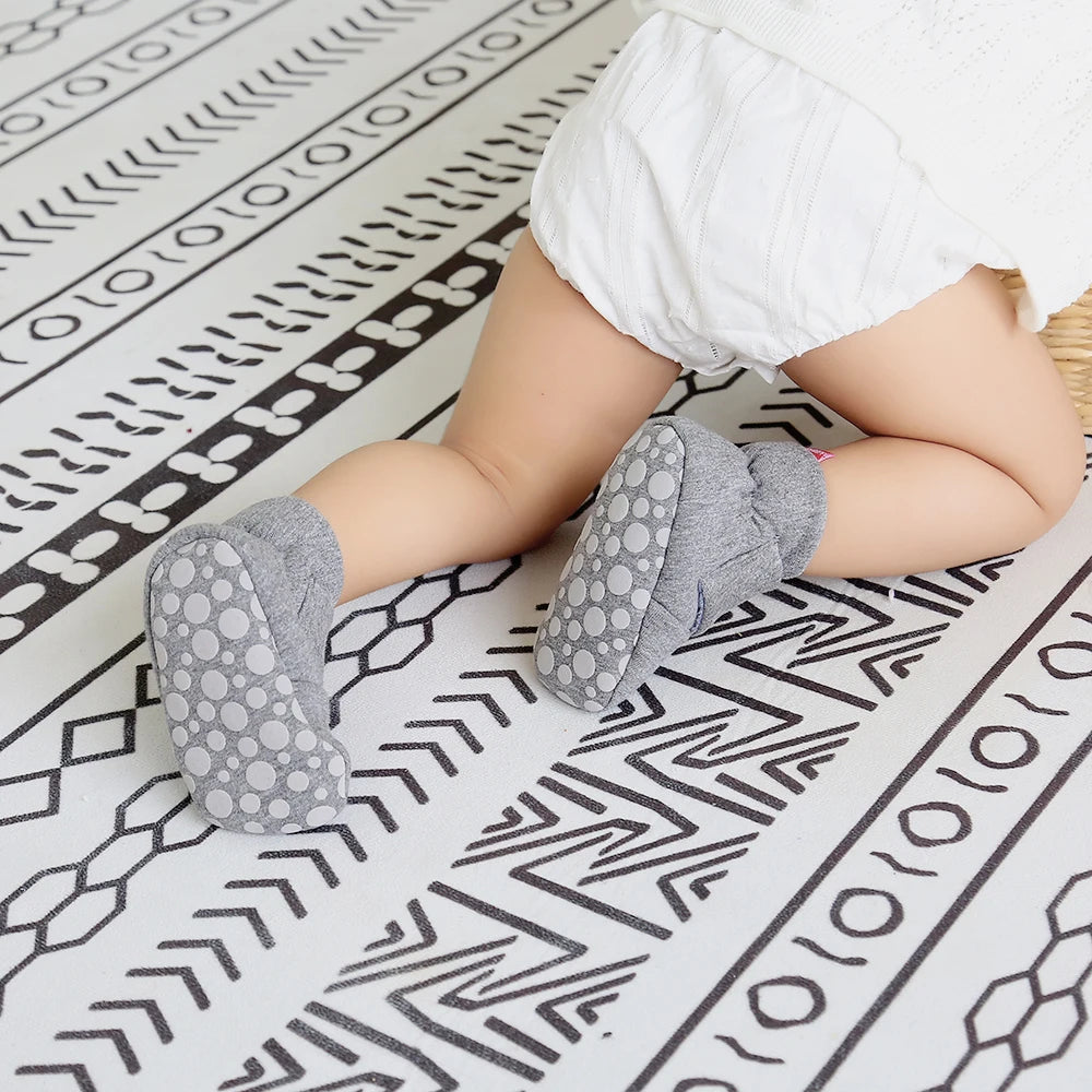 SnuggleSteps – Stay-On Cotton Boots