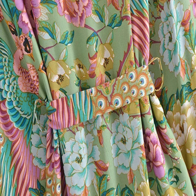 Boho Queens – Vintage Peacock Floral Kimono Robe